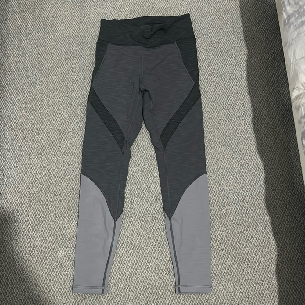 Lululemon grey leggings